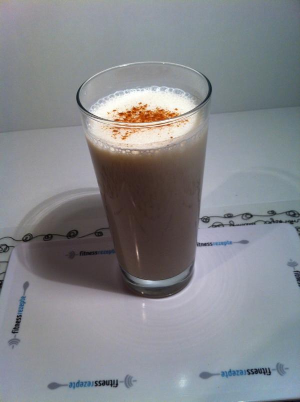 Proteinshake mit Vanille-Zimtgeschmack