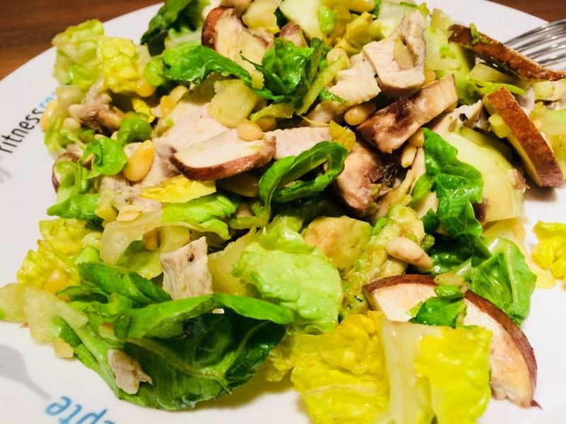 Der Protein Salat mit Hähnchenbrust