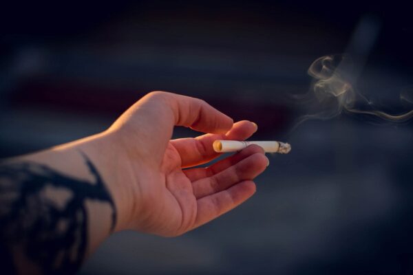 Rauchen, Zigarette